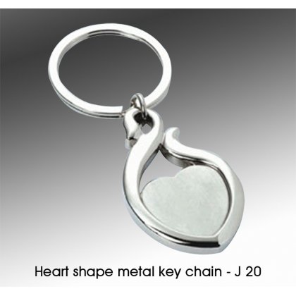 Personalized heart shape metal keychain